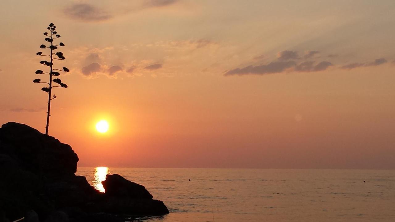 Appartamenti Stefania A Borgo Alloro Casale Gastagno Esterno foto
